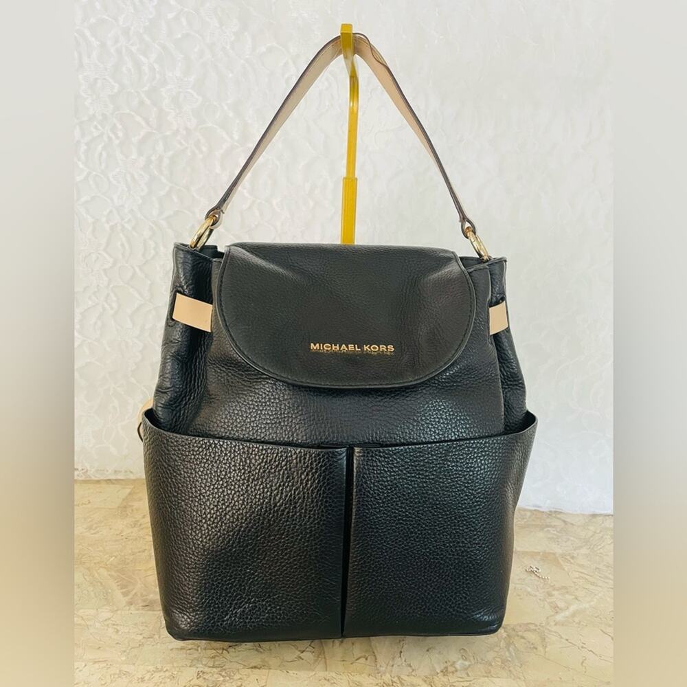 Michael Kors Black pebbled Leather Women's Bag backpack